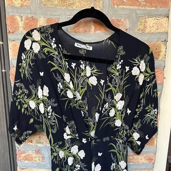 Reformation floral jumpsuit size 8 - Picture 10 of 10